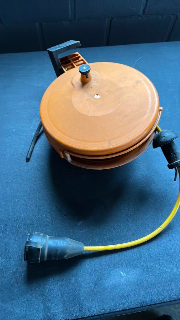 Electriciteitshaspel 220v, Ophalen, Gebruikt
