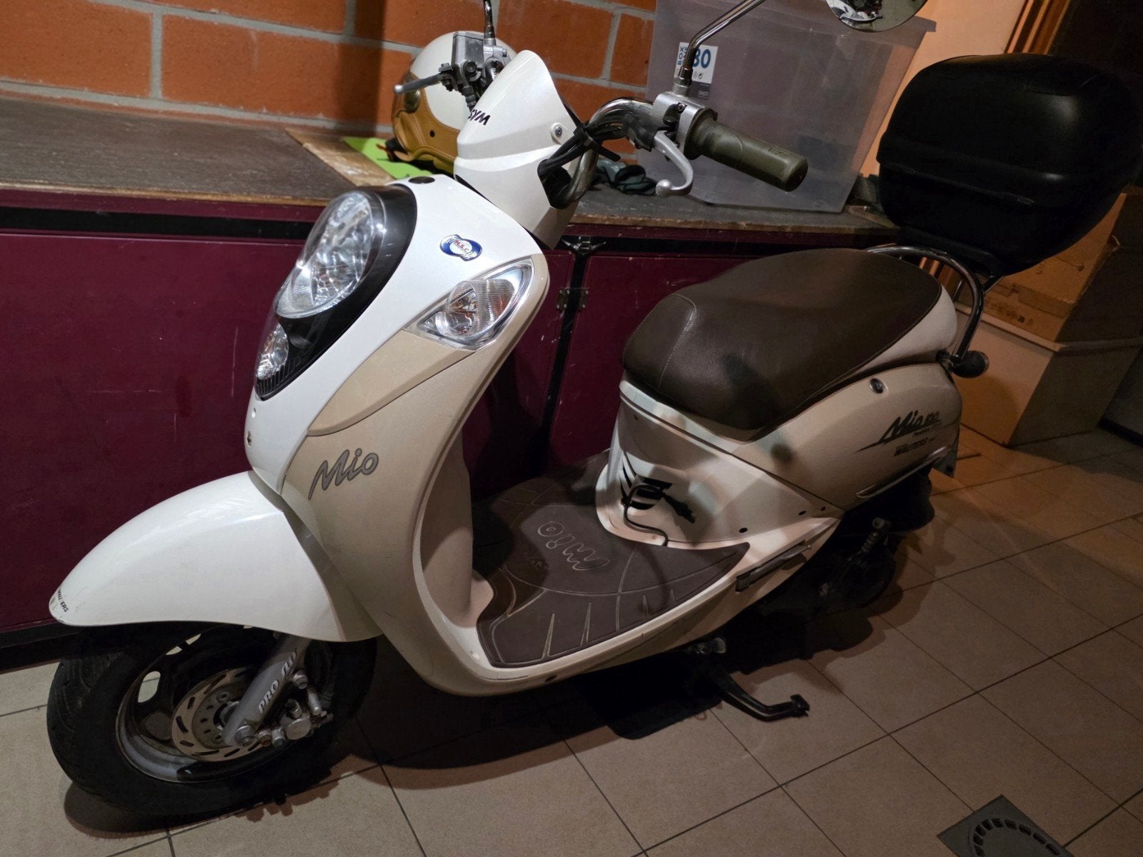 Scooter sym mio 100cc, Vélos & Vélomoteurs, Mio, 100 cm³, Enlèvement