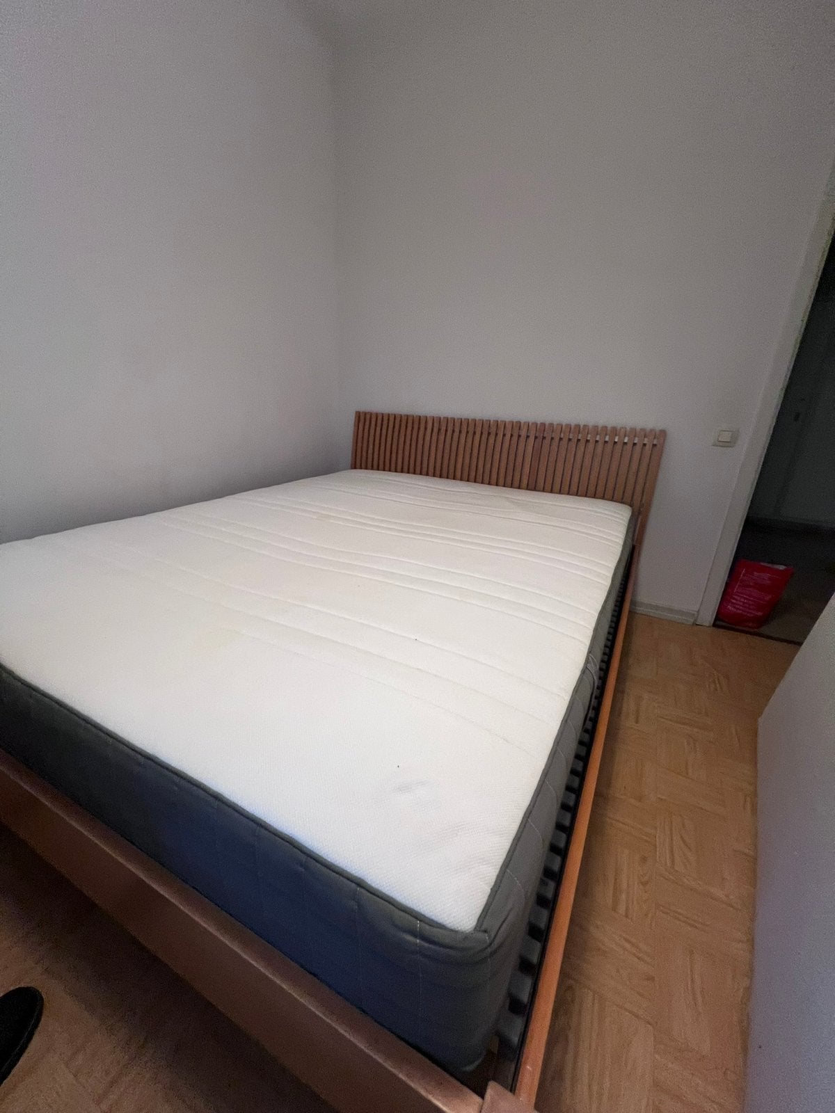 Lit IKEA EKEBERG 160x200, Beige, Comme neuf, Enlèvement, 200 cm