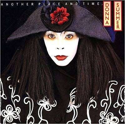 DONNA SUMMER : Another place and time, CD & DVD, CD | R&B & Soul, Enlèvement ou Envoi, Comprend un livret, Comme neuf, R&B