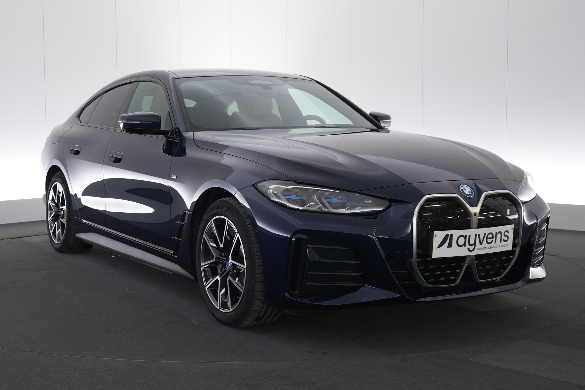 (2DRV122) BMW I4, Auto's, BMW, Achterwielaandrijving, Gebruikt, 340 pk, 80 kWh