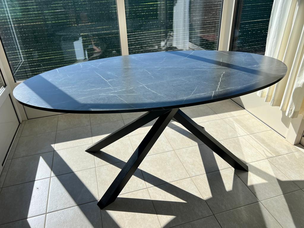 Mooie ovalen tafel + 5 stoelen. Perfecte staat!, Enlèvement, Comme neuf
