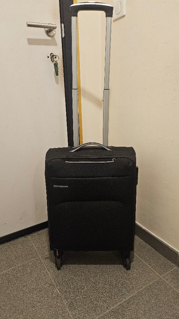 Valise cabine, Enlèvement