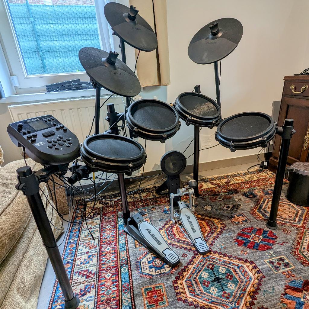 Alesis Nitro Batterie électronique, Muziek en Instrumenten, Ophalen, Gebruikt, Overige merken