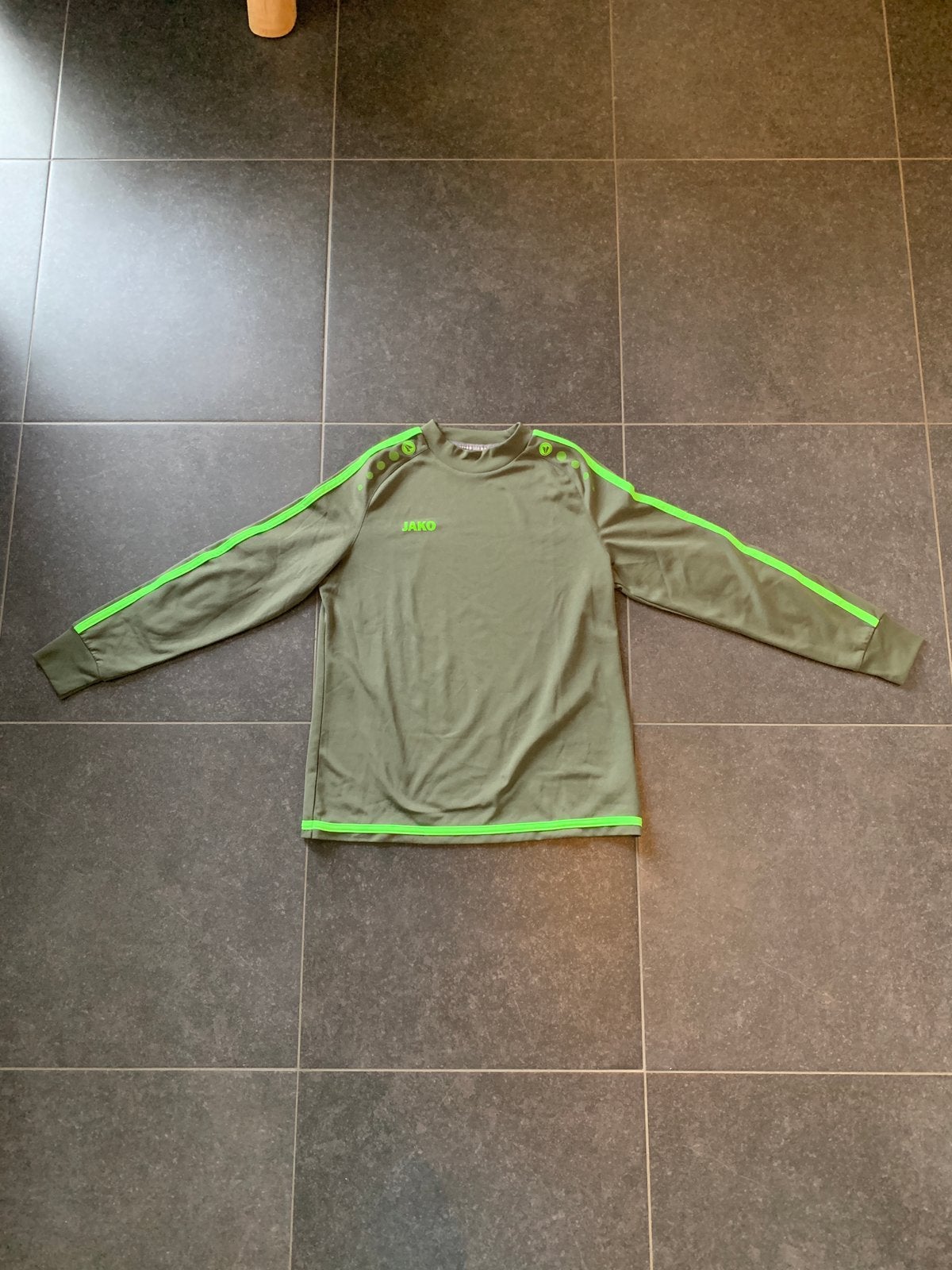 Keeper/voetbalkledij + Voetbalschoenen, Ophalen, Set, Zo goed als nieuw, Maat S