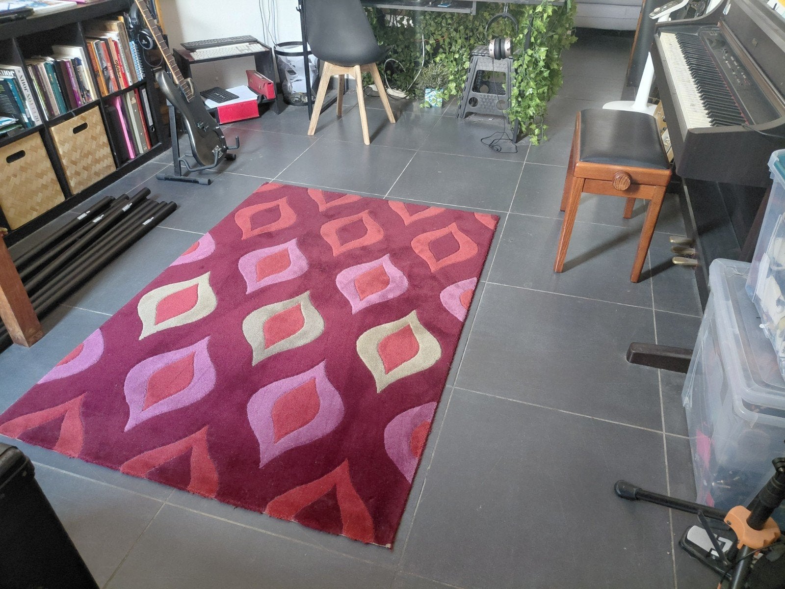 tapis coloré de la marque Heytens - parfait état en parfait, Maison & Meubles, Ameublement | Tapis & Moquettes, Rouge, 150 à 200 cm