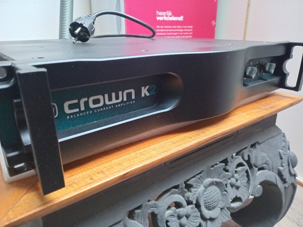 Crown K2 versterker, Ophalen of Verzenden, Zo goed als nieuw, 500 tot 1000 watt, P.A.