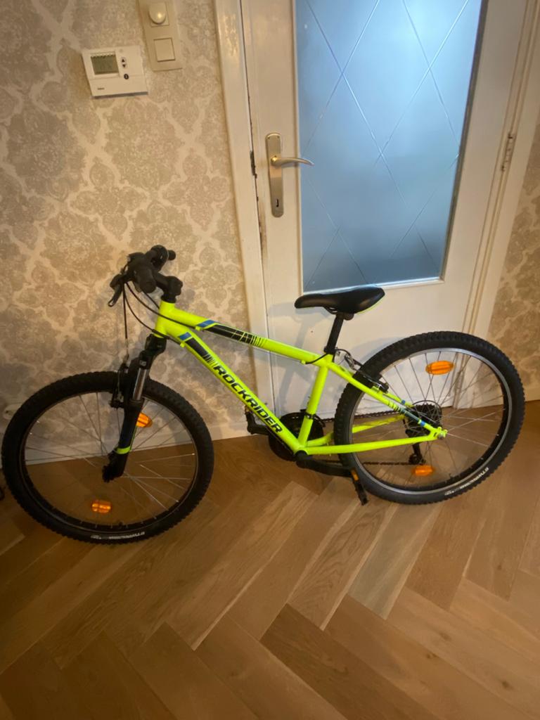 Jongen fiets Rockrider 24 inch ST 500, Fietsen en Brommers, Ophalen, Zo goed als nieuw