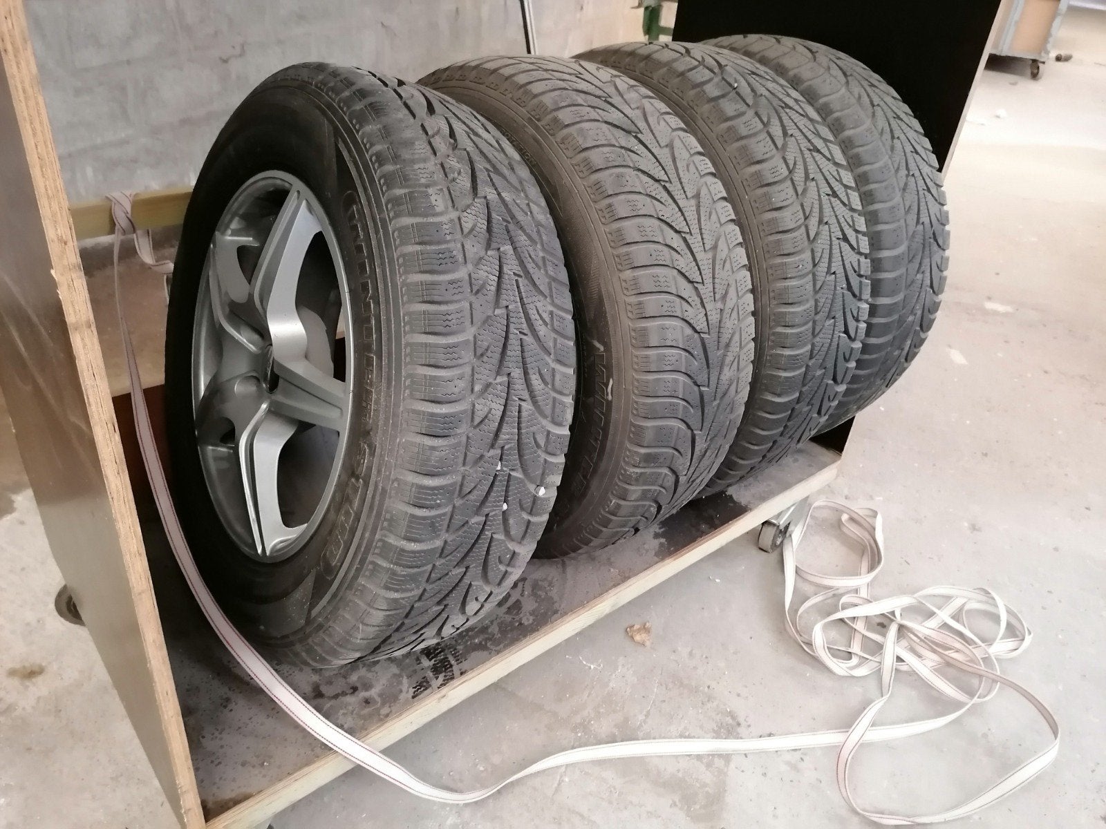 Inter action velgen met wintervanden voor SUV, Auto-onderdelen, Ophalen, Gebruikt, Velg(en), Winterbanden