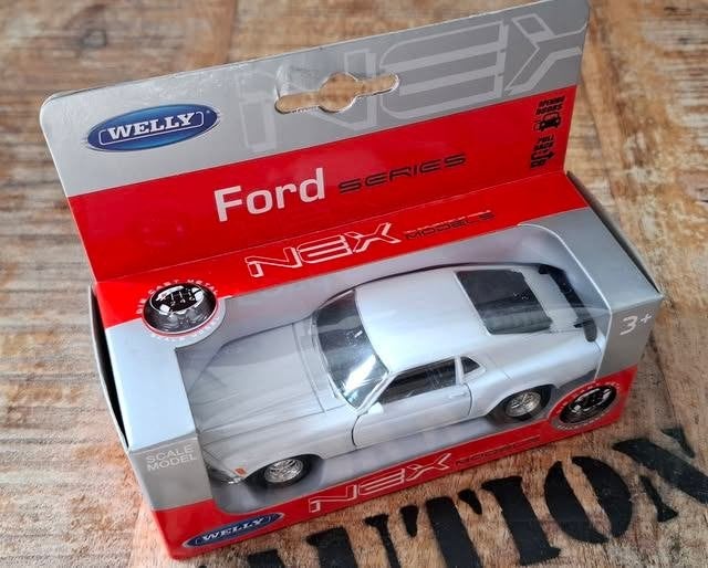 FORD Mustang V8 Boss 302 1970 White 1/43 NEXMODELS Neuve+Box, Enlèvement, Neuf, Voiture, Corgi