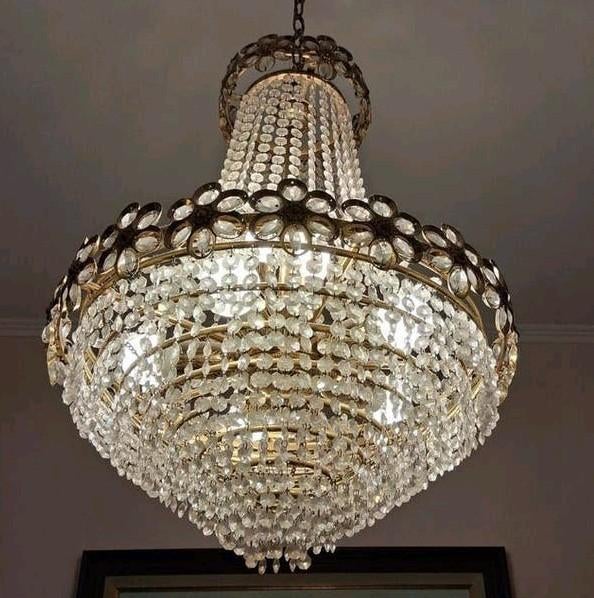 Kristallen kroonluchter met heteluchtballon met madeliefjes, Ophalen, Glas