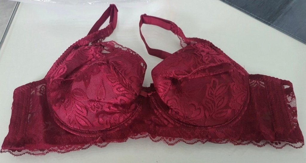 Prachtige kanten bh's (Zie omschrijving) Maat: 44, Kleding | Dames, Verzenden, Meerkleurig, BH