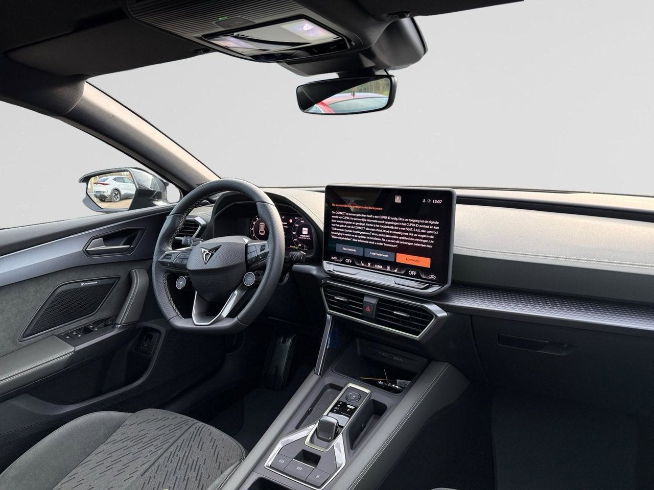 Cupra Leon SW Tribe Edition 1.5 eTSI 150pk DSG 7v Mild Hybri, Auto's, Automaat, 129 g/km, Leon, Zwart