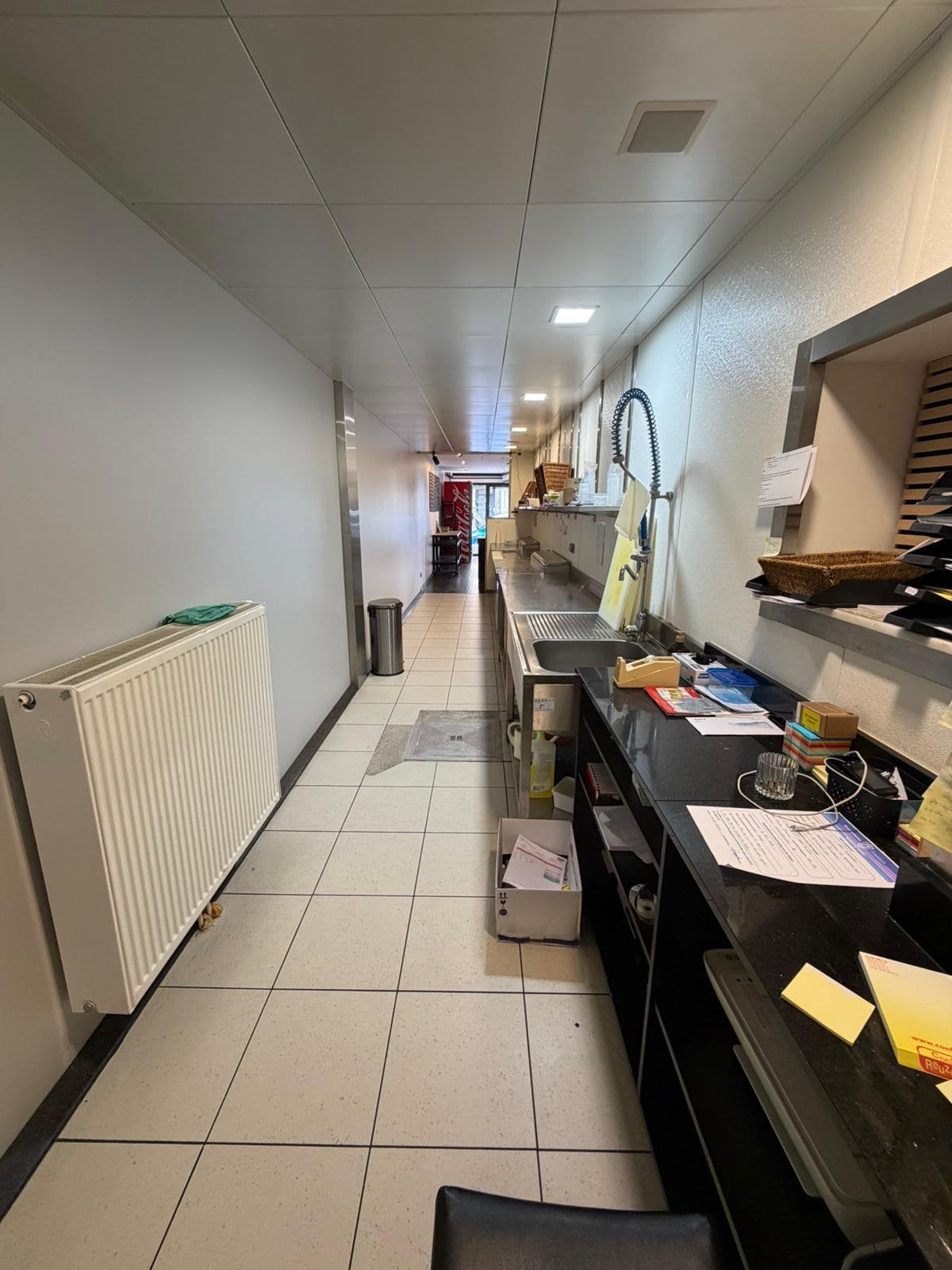 GOED DRAAIENDE BROODJESZAAK TER OVERNAME – ANTWERPEN, Articles professionnels