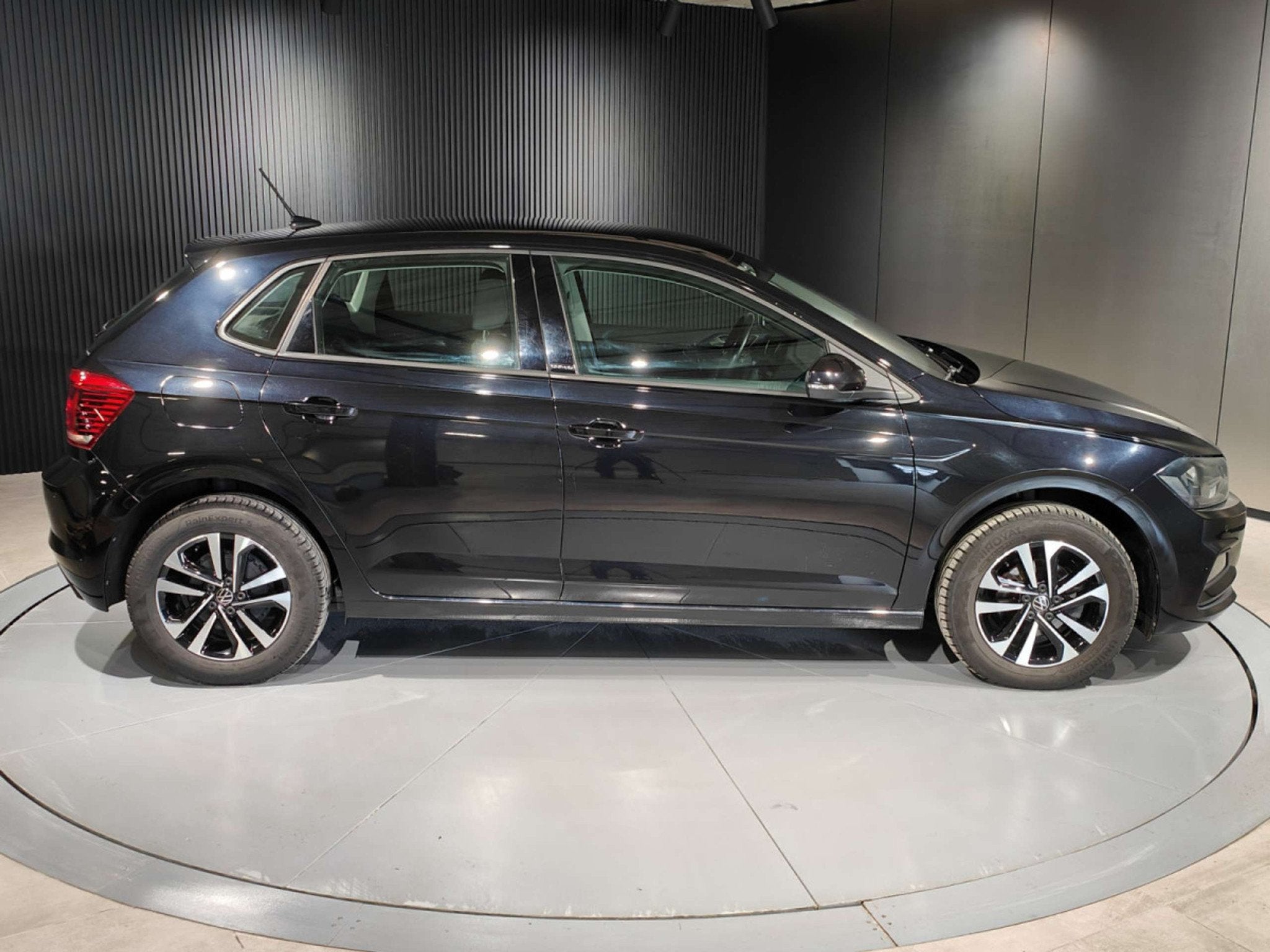 Volkswagen Polo 1.0 TSI UNITED CARPLAY CLIM RADAR AV/ARR, 121 g/km, Achat, Euro 6, https://public.car-pass.be/vhr/ab0a57d8-4113-4439-bb9c-56ce7d371ac5