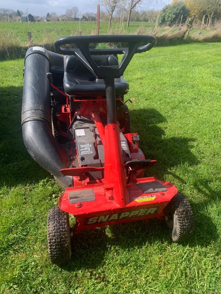 Tracteur tondeuse Snapper RER200 – 12,5 CV – prêt à l’emploi, Ophalen, Gebruikt, Versnellingen, SNAPPER