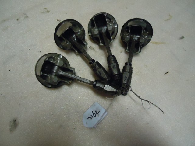 R1 1998 - 1999 Yamaha Motorblok onderdelen Pistons D1-19814