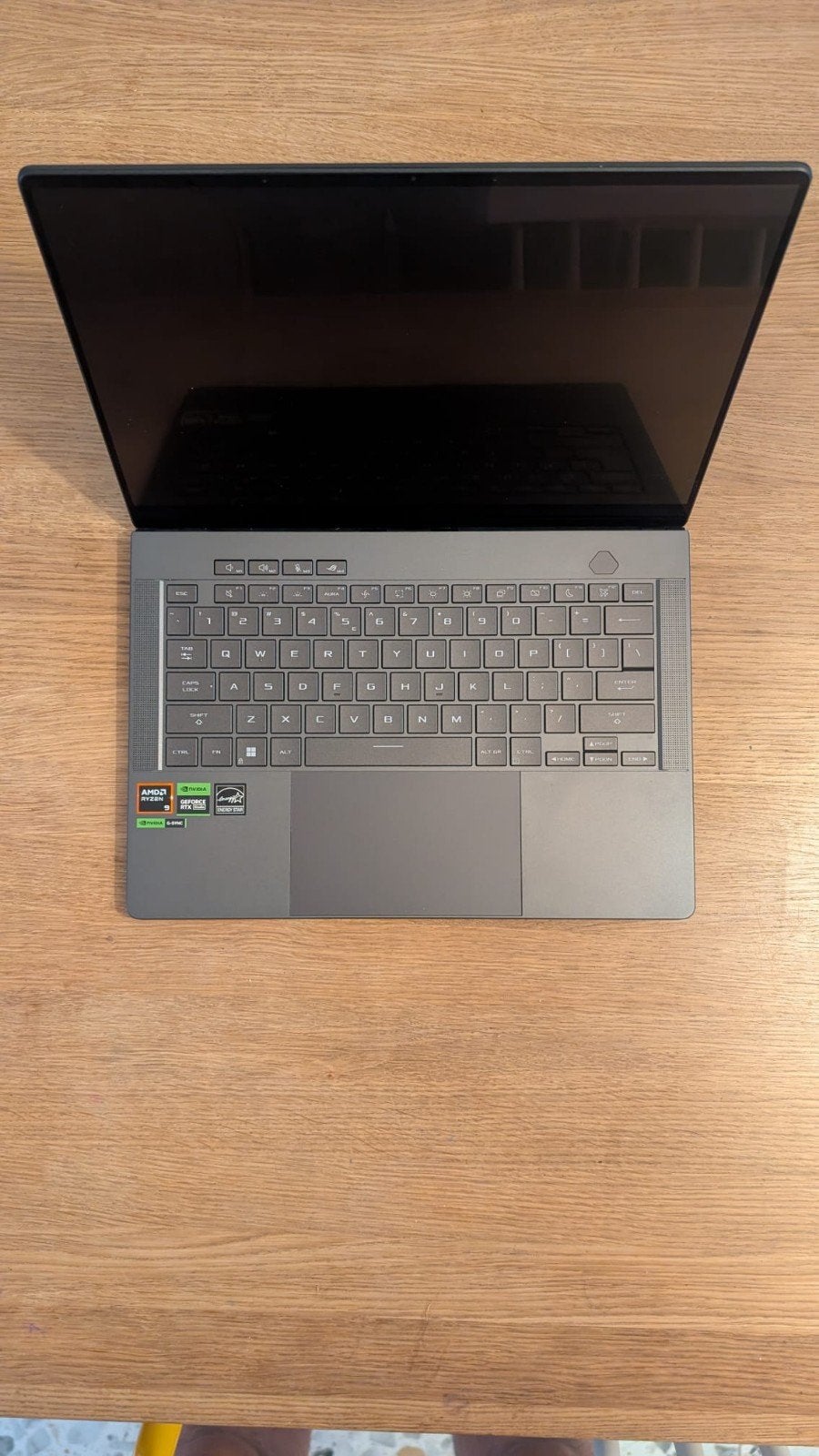 Asus ROG Zephyrus G14 - 32GB RAM / RTX 4070, Met videokaart, 14 inch, Ophalen of Verzenden, Zo goed als nieuw