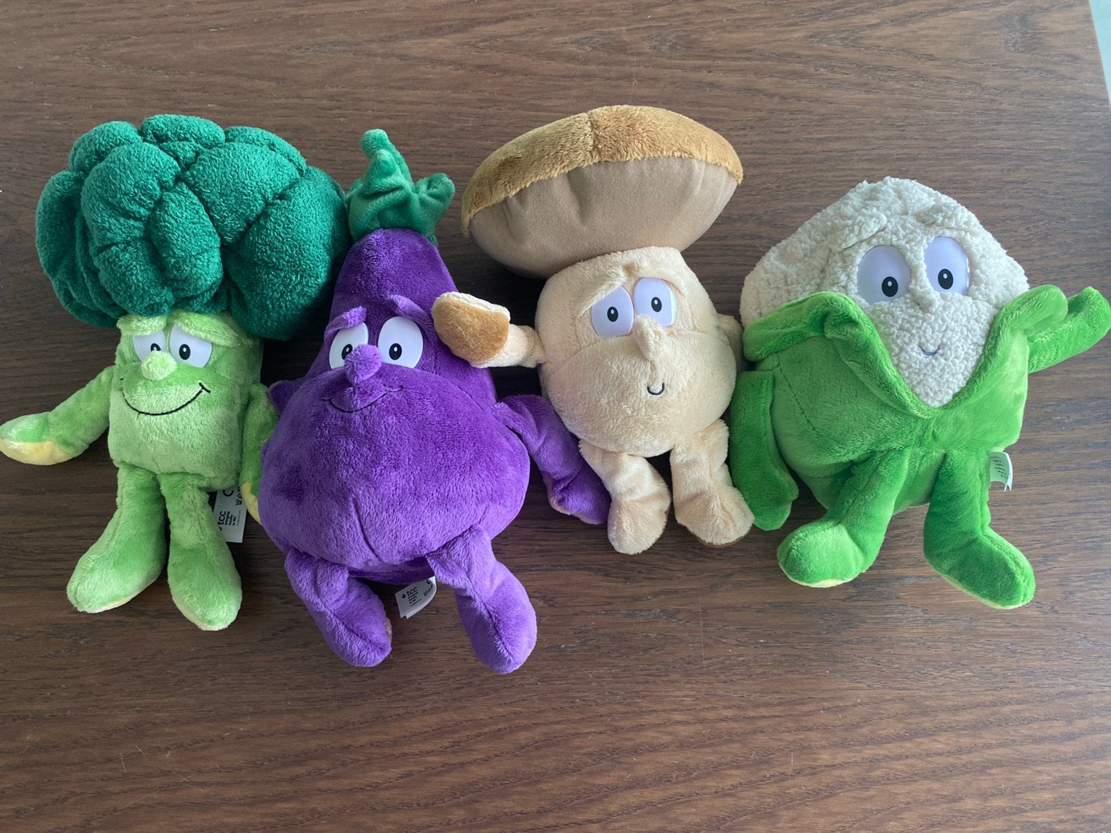Knuffels in de vorm van groenten 4 stuks, Overige karakters, Autres marques, Comme neuf, Enlèvement