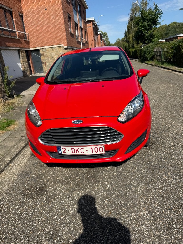 Ford, fiesta prête immatriculée, Rouge, Achat, Boîte manuelle, Noir
