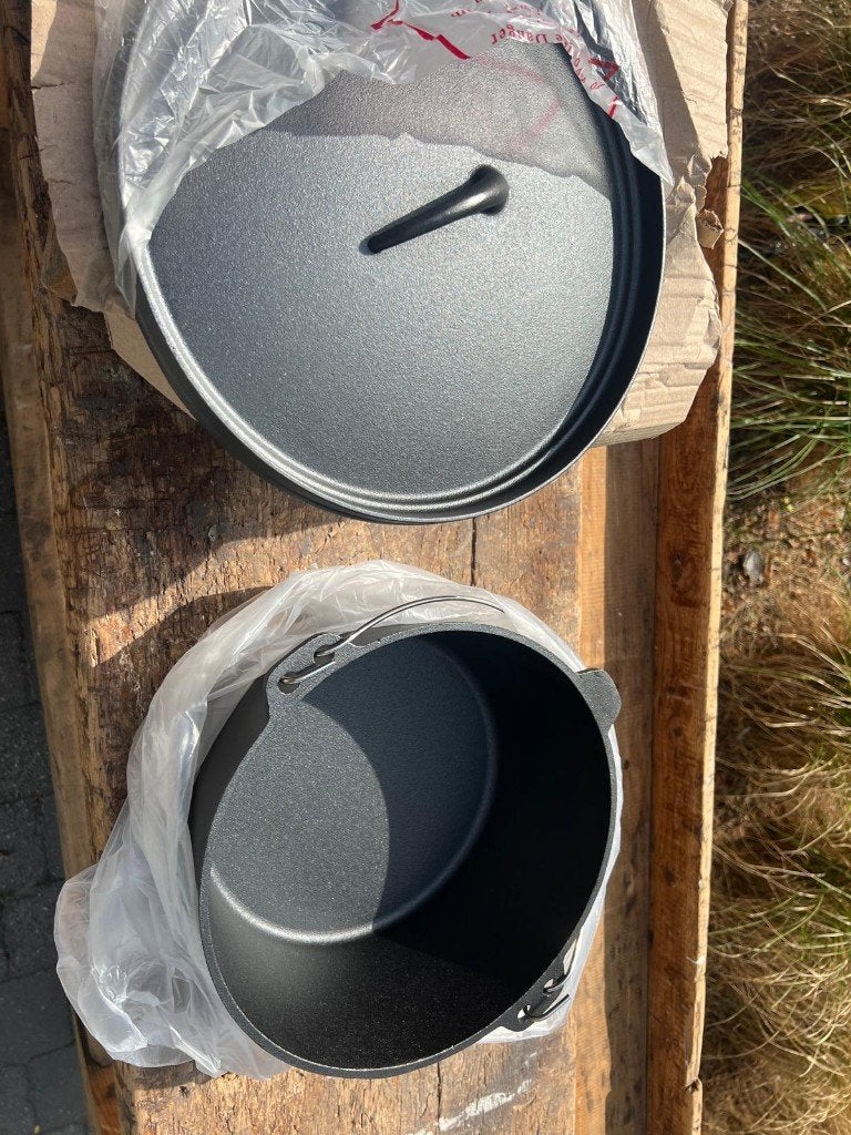 dutch oven, Ophalen, Gietijzer, Pot, Bus of Blik, Nieuw