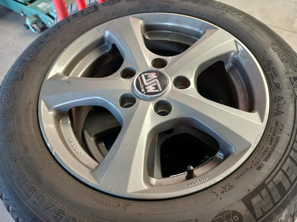 Winterbanden met velgen Golf 7, Auto-onderdelen, Banden en Velgen, Ophalen, Winterbanden, Velg(en)