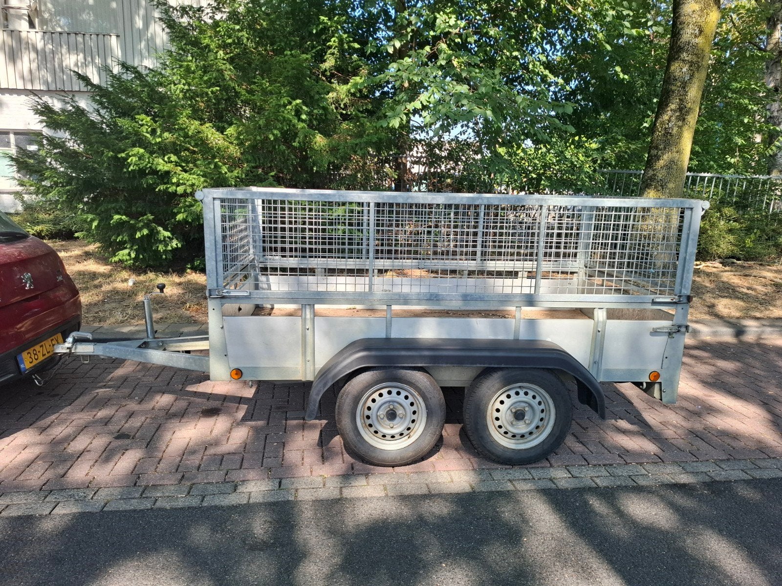 aluminium dubbelasser met loofrekken, Auto diversen, Aanhangers en Bagagewagens, Ophalen of Verzenden