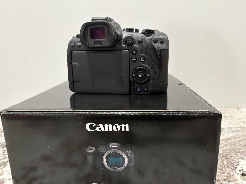 Canon EOS R6 Mark II, Enlèvement ou Envoi, Comme neuf, Canon
