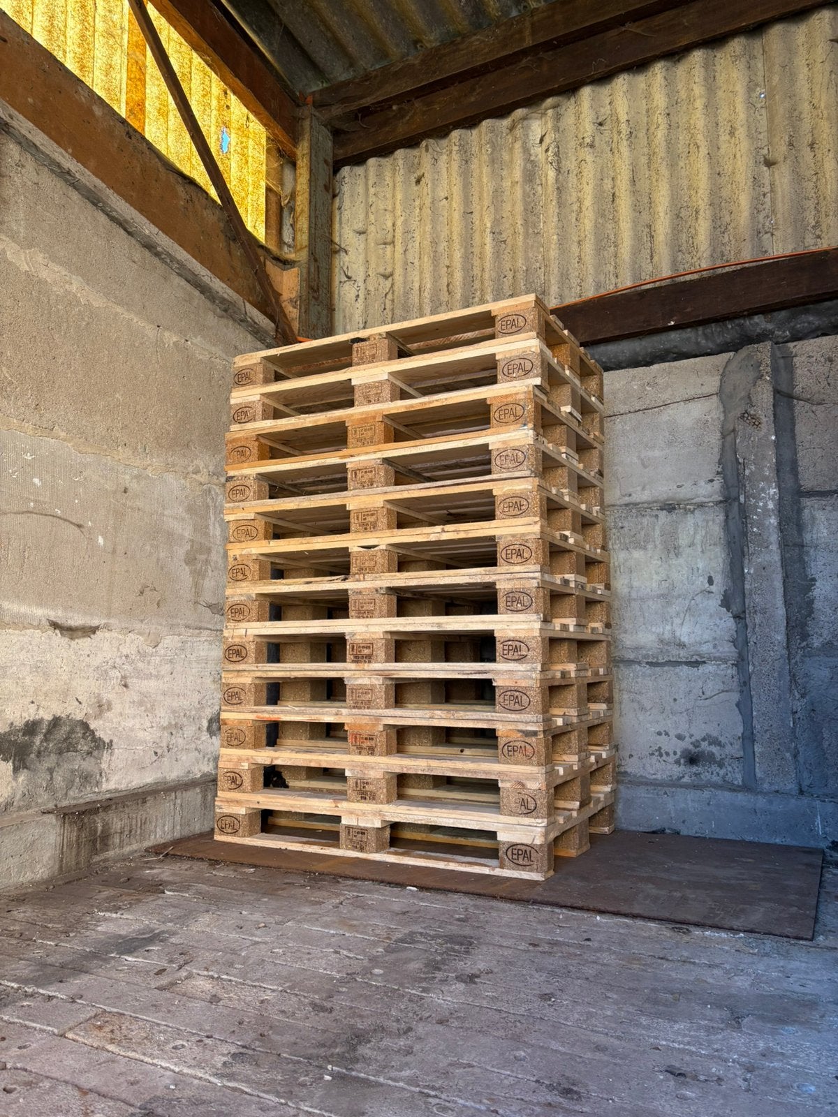 Europalletten Nieuwstaat, Ophalen, Zo goed als nieuw