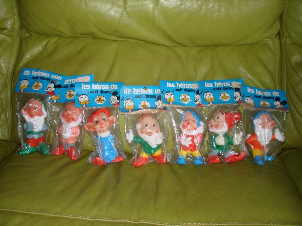 SICA ~~ de 7 Dwergen piepspeeltjes uit de jaren 60'-70', Verzamelen, Ophalen of Verzenden, Sneeuwwitje of Doornroosje, Nieuw, Beeldje of Figuurtje