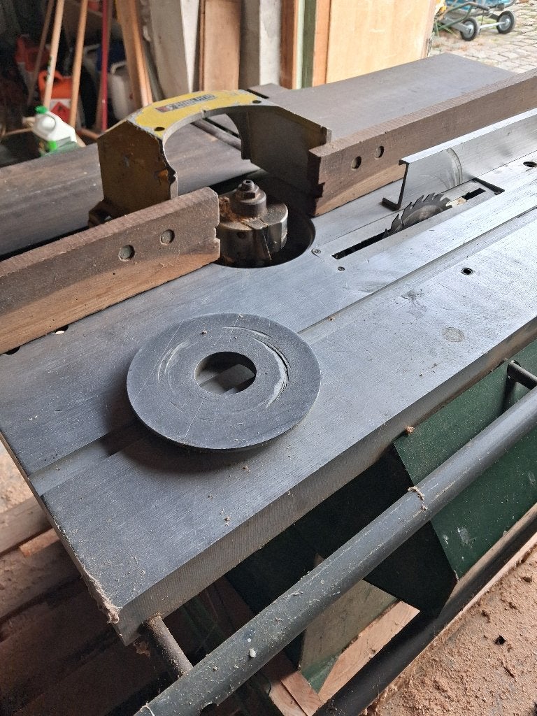 COMBINE HOUTBEWERKING, Ophalen