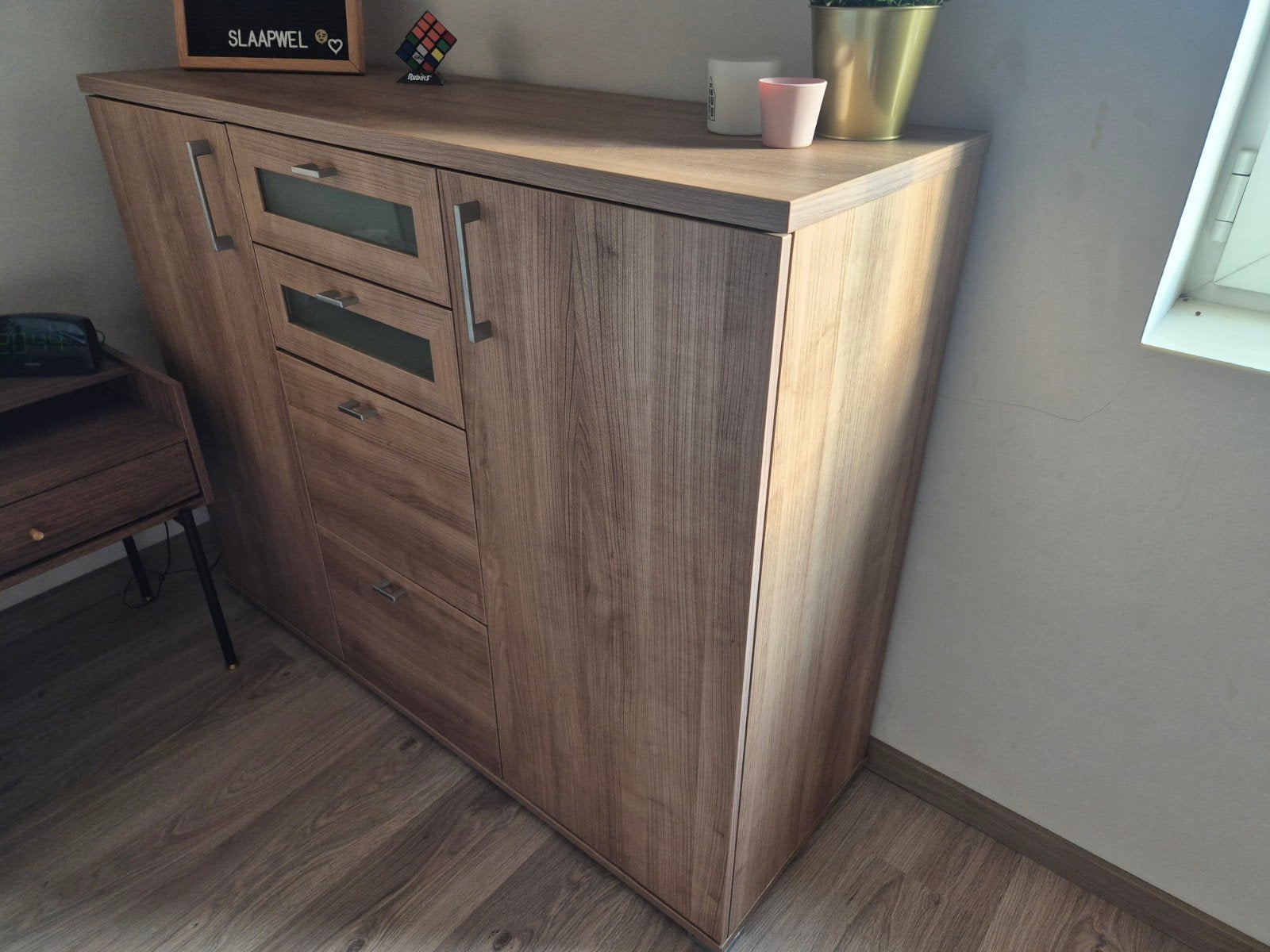 Dressoir, Ophalen