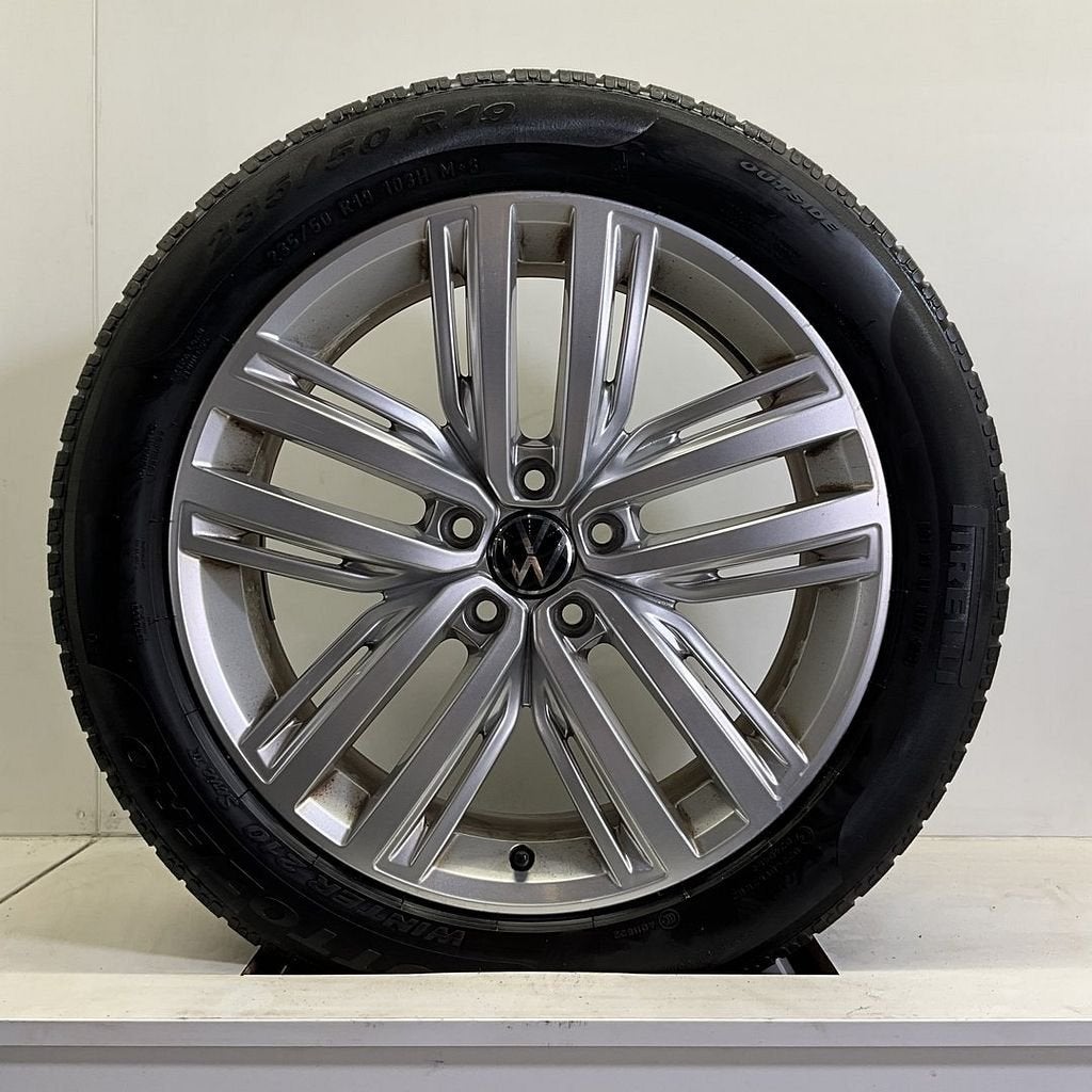 VOLKSWAGEN TIGUAN AUCKLAND VELGEN SET WINTERBANDEN 19 INCH, 19 inch, Gebruikt, 255 mm, -