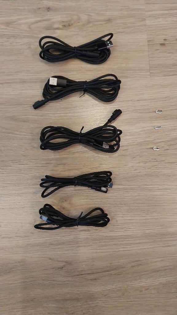 5 Cables USB-C avec embouts magnétique, Enlèvement, Utilisé