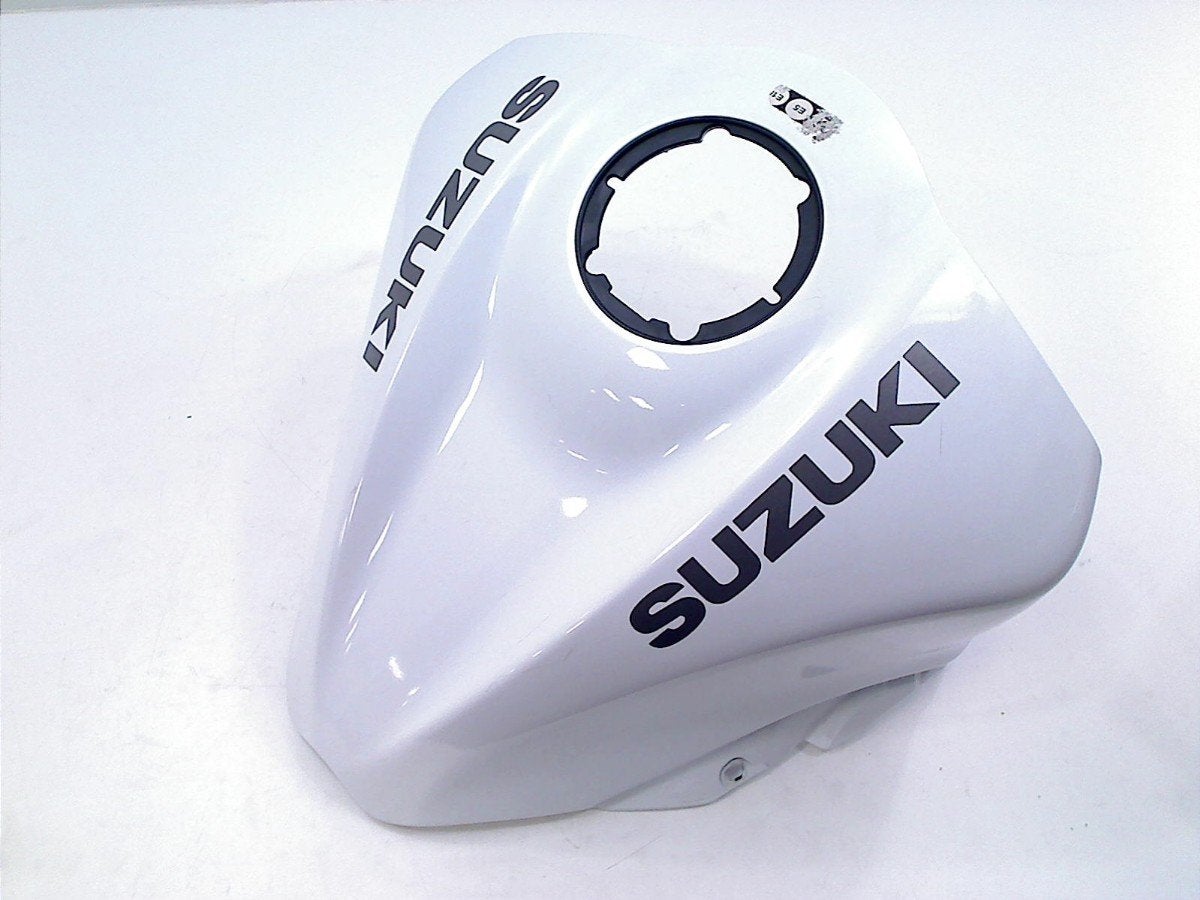 RESERVOIR CACHE GSX R 1300 Hayabusa 2021- (GEN 3 GSXR1300), Motos, Dhr. S. di Majo, Utilisé, Info@cama-motorparts.nl, P.J. Troelstraweg 8 8
3144 CX  MAASSLUIS, NL