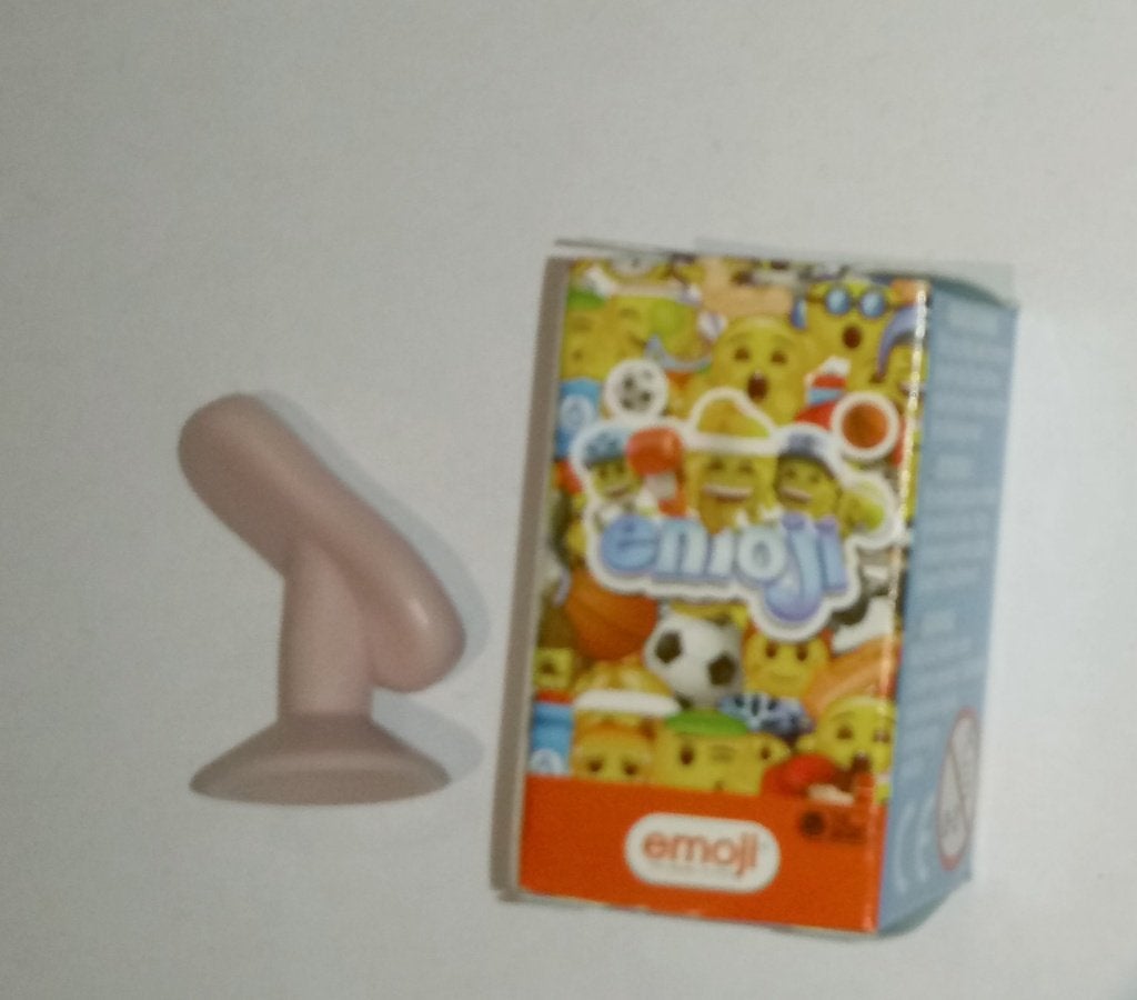 Aldi emoji 2023 Nina Ballerina avec petite boîte, Aldi, Enlèvement ou Envoi