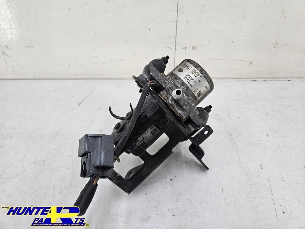 Vacuum pomp Volvo V70/S80/S60/V60/XC60 ('07-'17) 31317301, Enlèvement ou Envoi, Volvo, Volvo, Utilisé
