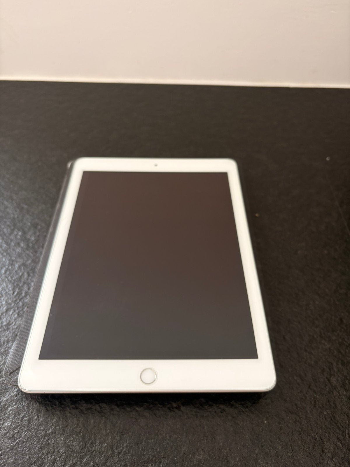 Ipad 6e génération, Gris, Apple iPad, 10 pouces, Enlèvement