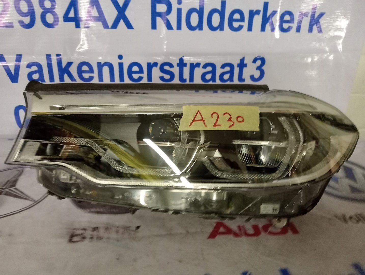 Koplamp BMW 5 Serie G30 G31 Adaptive LED Links 7439193-04, -, Utilisé, -, Enlèvement ou Envoi