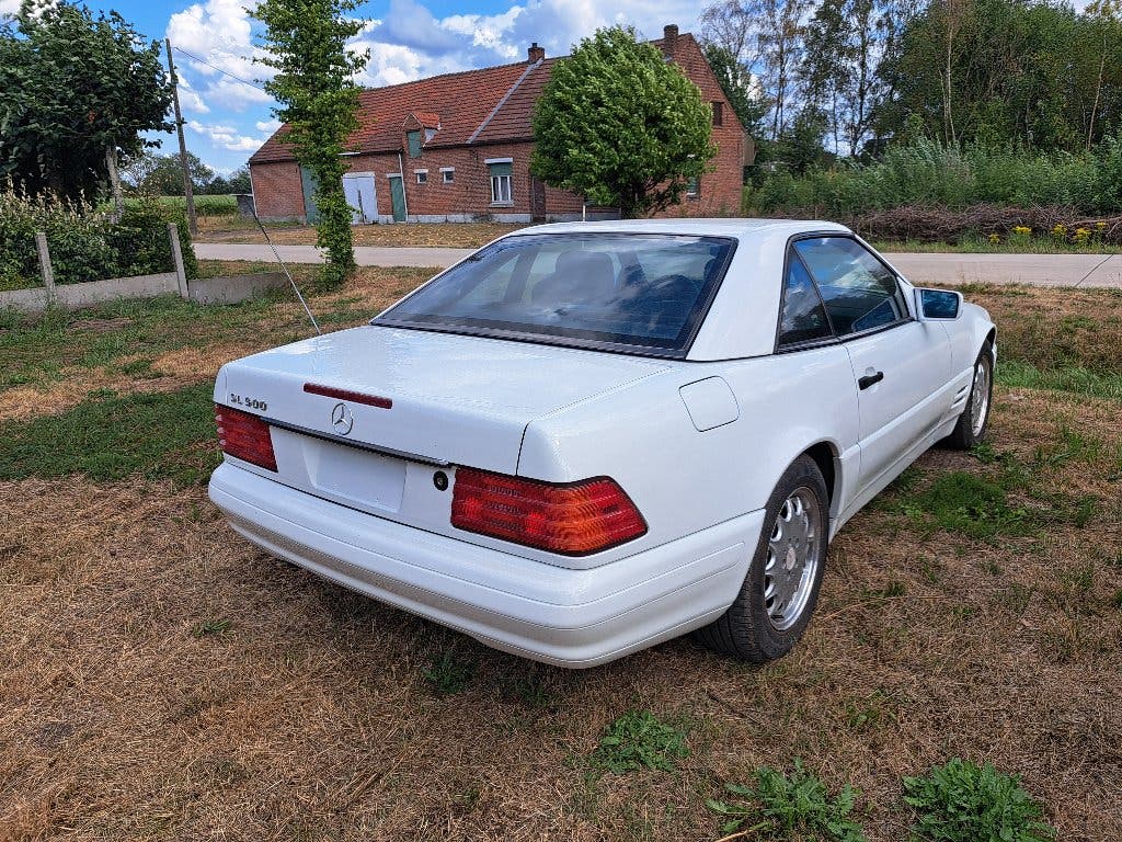 Mercedes SL500 oldtimer in 2028, foto 11