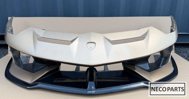 LAMBORGHINI AVENTADOR VOORBUMPER ORIGINEEL ALLES LEVERBAAR!!, -, Utilisé, -, Avant