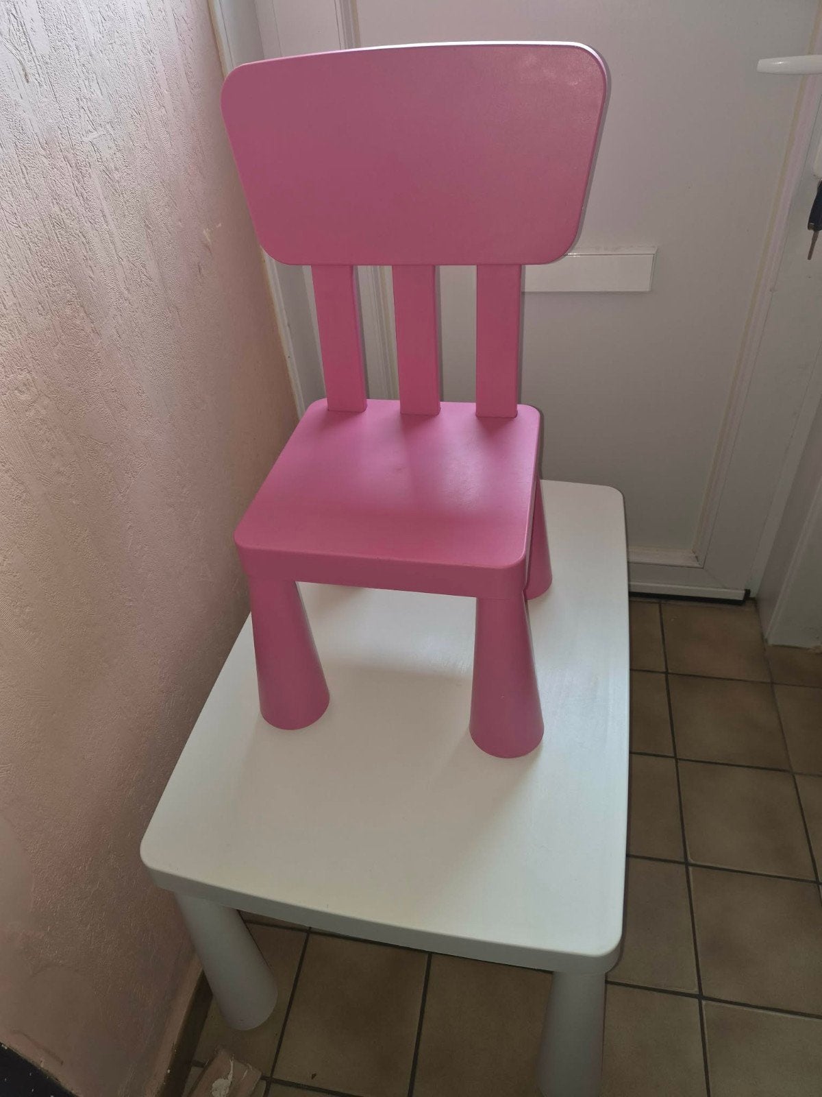 Table et chaise Ikea enfant, Enlèvement, Utilisé