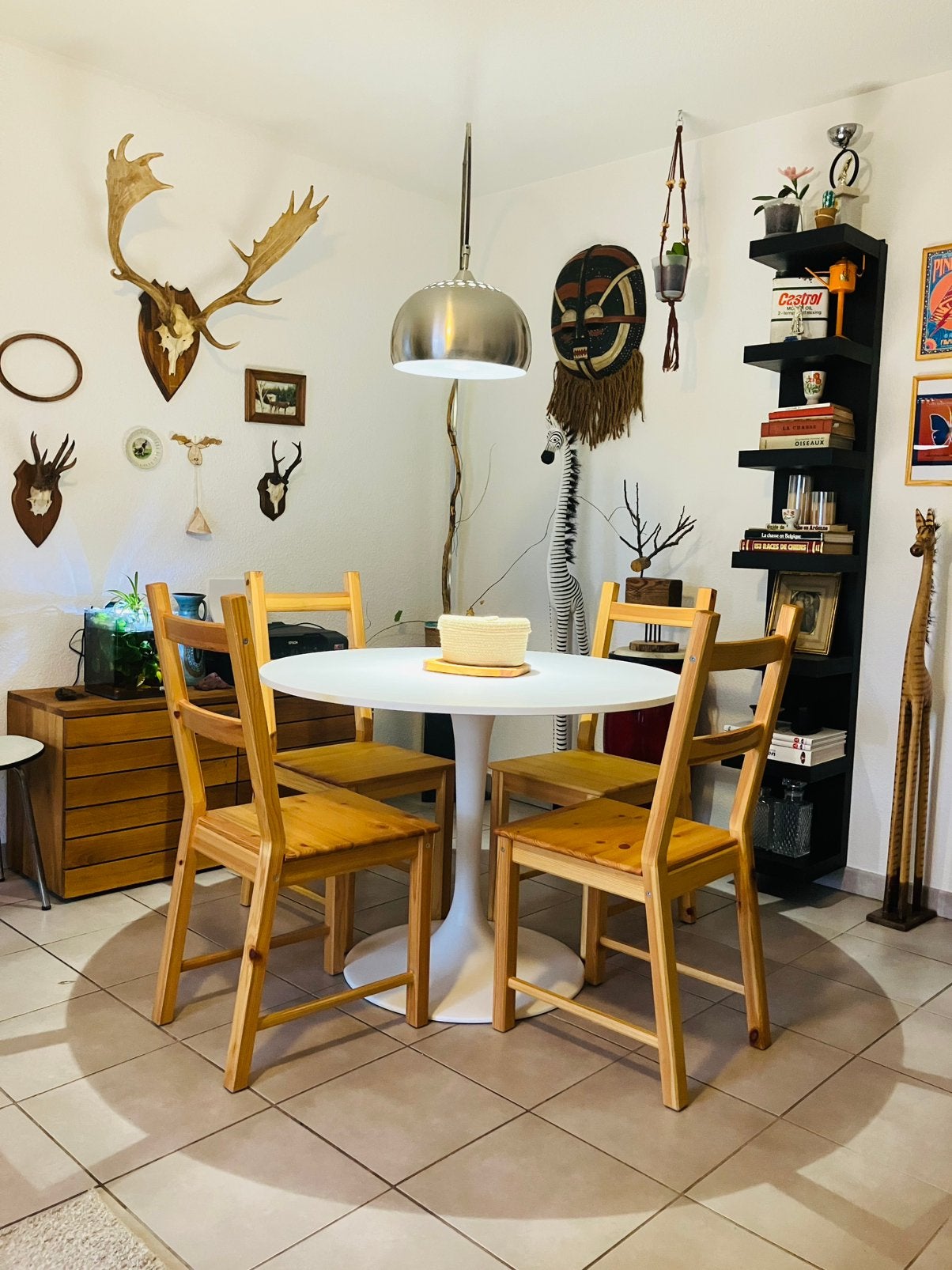 Table ronde, Maison & Meubles, Enlèvement, Comme neuf, Moins de 4 chaises