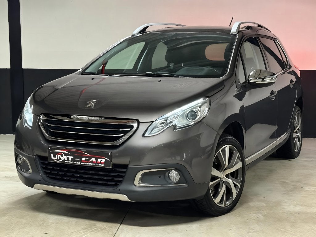 PEUGEOT 2008 1.2i AUTOMAAT/ ZELF PARKEREN/ PANO/ NAVI/ LEZ✅, Autos, Argent ou Gris, Euro 6, Entreprise, Garantie prolongée
