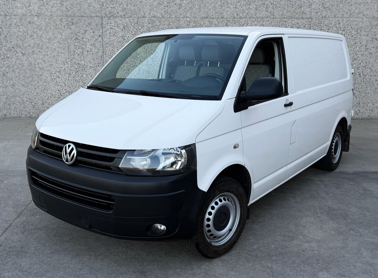 VW Transporter 3-zit - met keuring en groot onderhoud, Auto's, Voorwielaandrijving, 75 kW, Bedrijf, Elektrische ramen