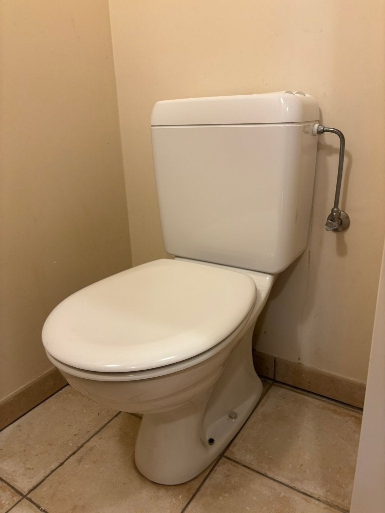 WC + Lavabo GRATIS, Doe-het-zelf en Bouw, Ophalen, Gebruikt, Toilet
