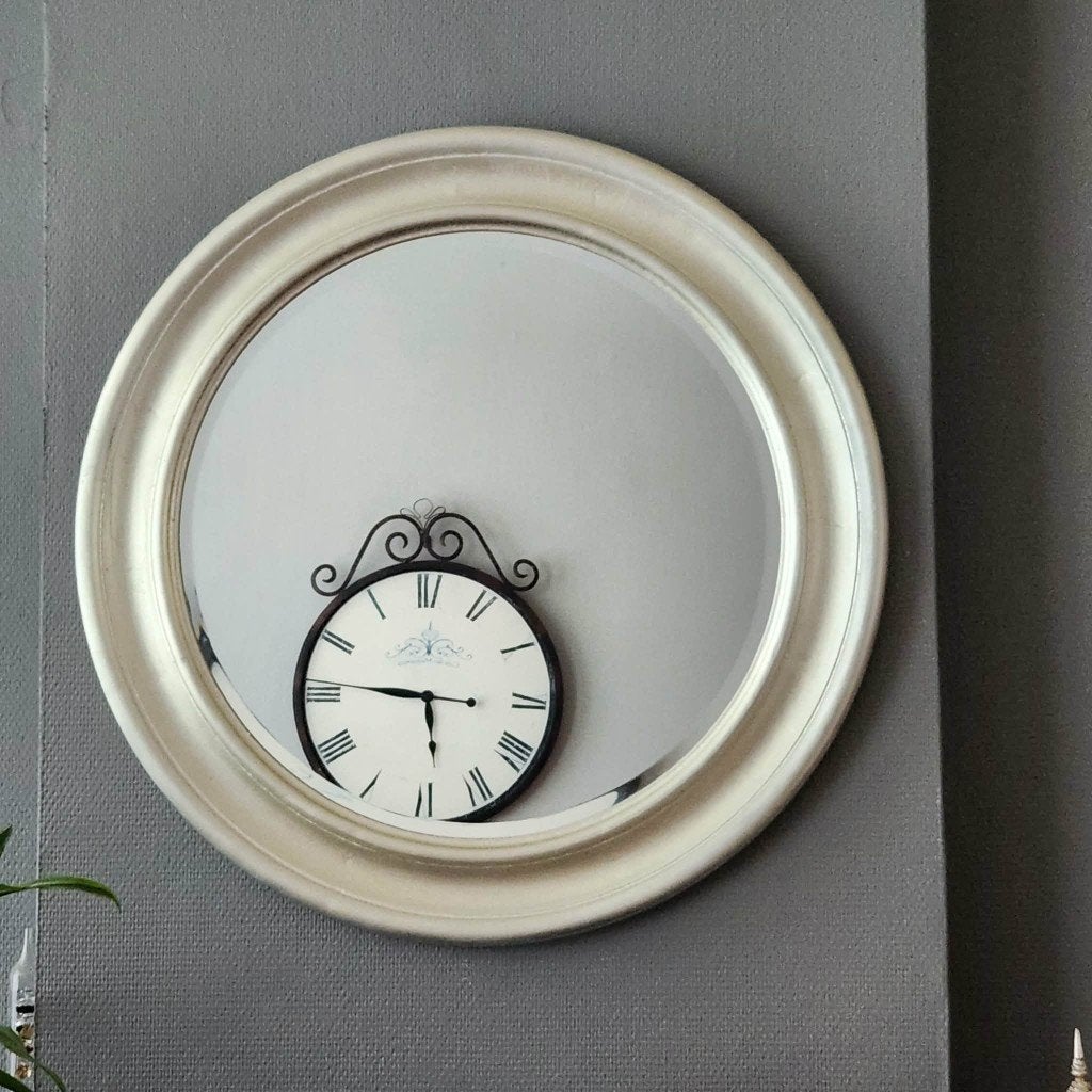 Ronde spiegel met zilveren houten frame ca. 75-80 cm, Huis en Inrichting, Woonaccessoires | Spiegels, Ophalen, Zo goed als nieuw