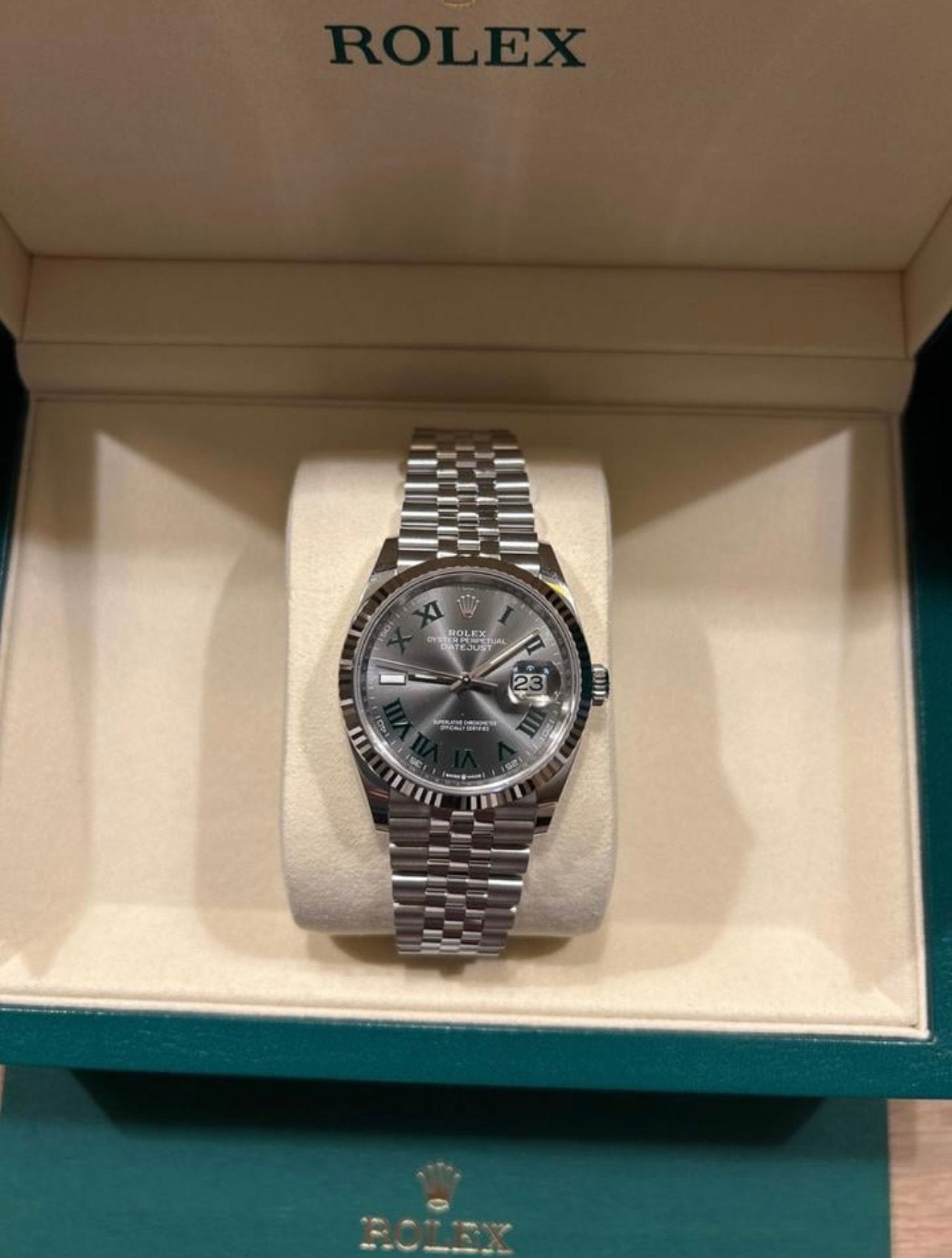 ROLEX DATEJUST WIMBLEDON 2025 BRAND NEW, Bijoux, Sacs & Beauté, Rolex, Or, Enlèvement, Or