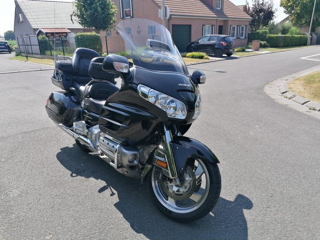 HONDA GL 1800 GOLDWING, Motoren, Motoren | Honda, Particulier, Toermotor, meer dan 35 kW, Motorrijbewijs A, Handgeschakeld, Occasion