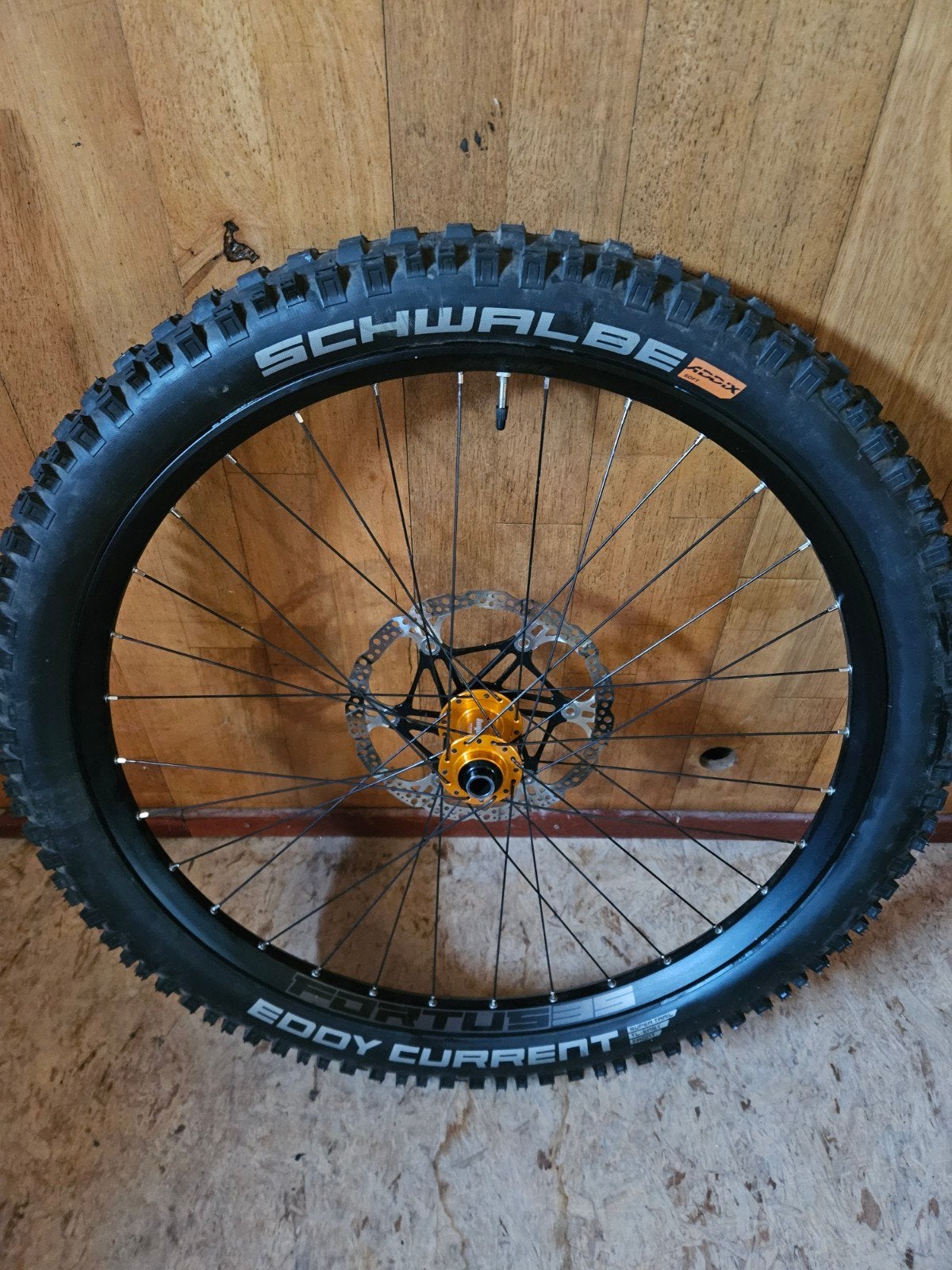 Hope pro5 27.5inch voorwiel, Vélos & Vélomoteurs, Vélos Pièces, Enlèvement, Pneu